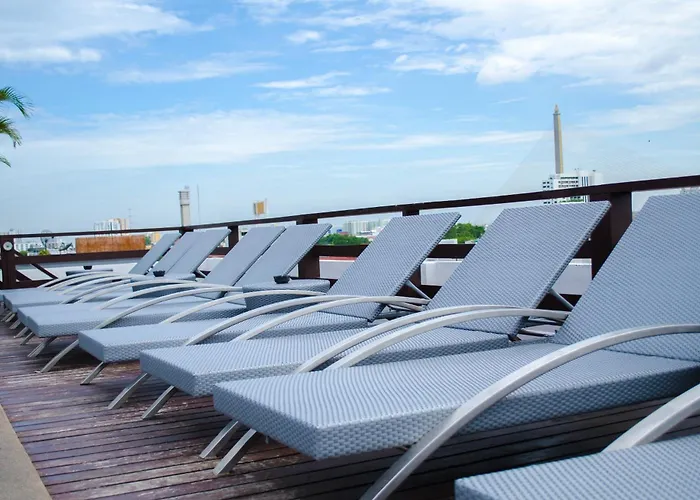 Khaosan Palace Hotel - SHA Extra Plus
